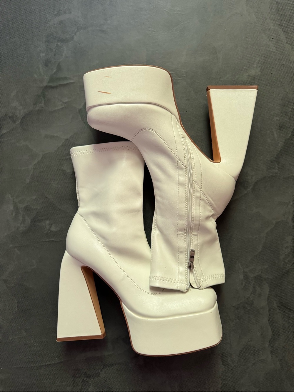 Uacllcau Platform Boots white
